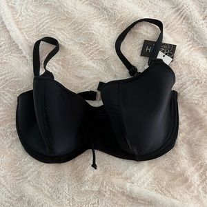 H2O bathing suit top; new with tags; size D cup